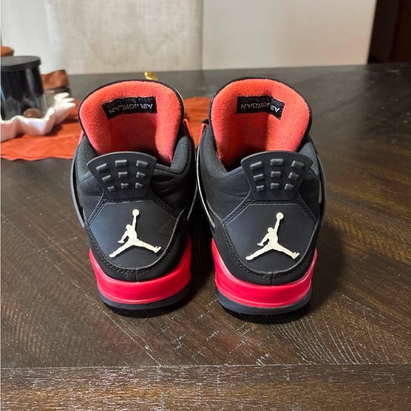 Jordan 4 ‘Red Thunder’ 10.5 - Picture 3 of 7
